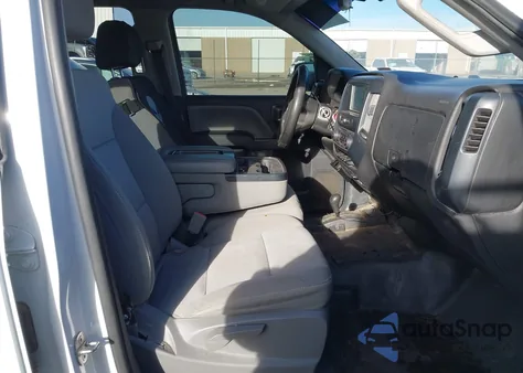 2019 Chevrolet Silverado 1500 Ld Wt z USA, uszkodzony, nr VIN 2GCVKNEC5K1210178